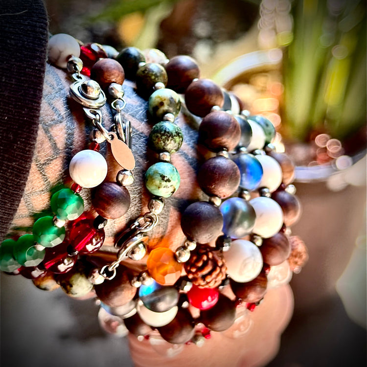 SPIRIT LINKS COLLECTION