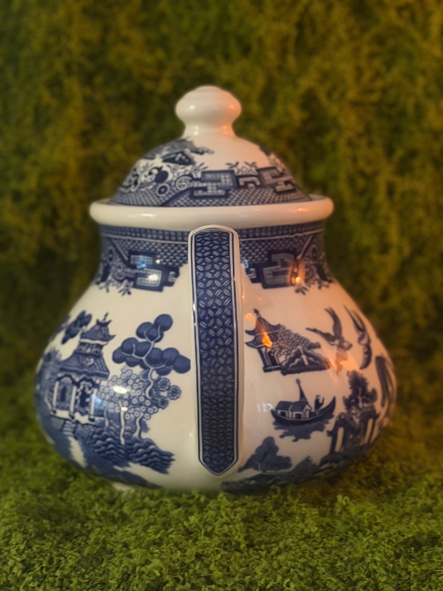 BLUE WILLOW