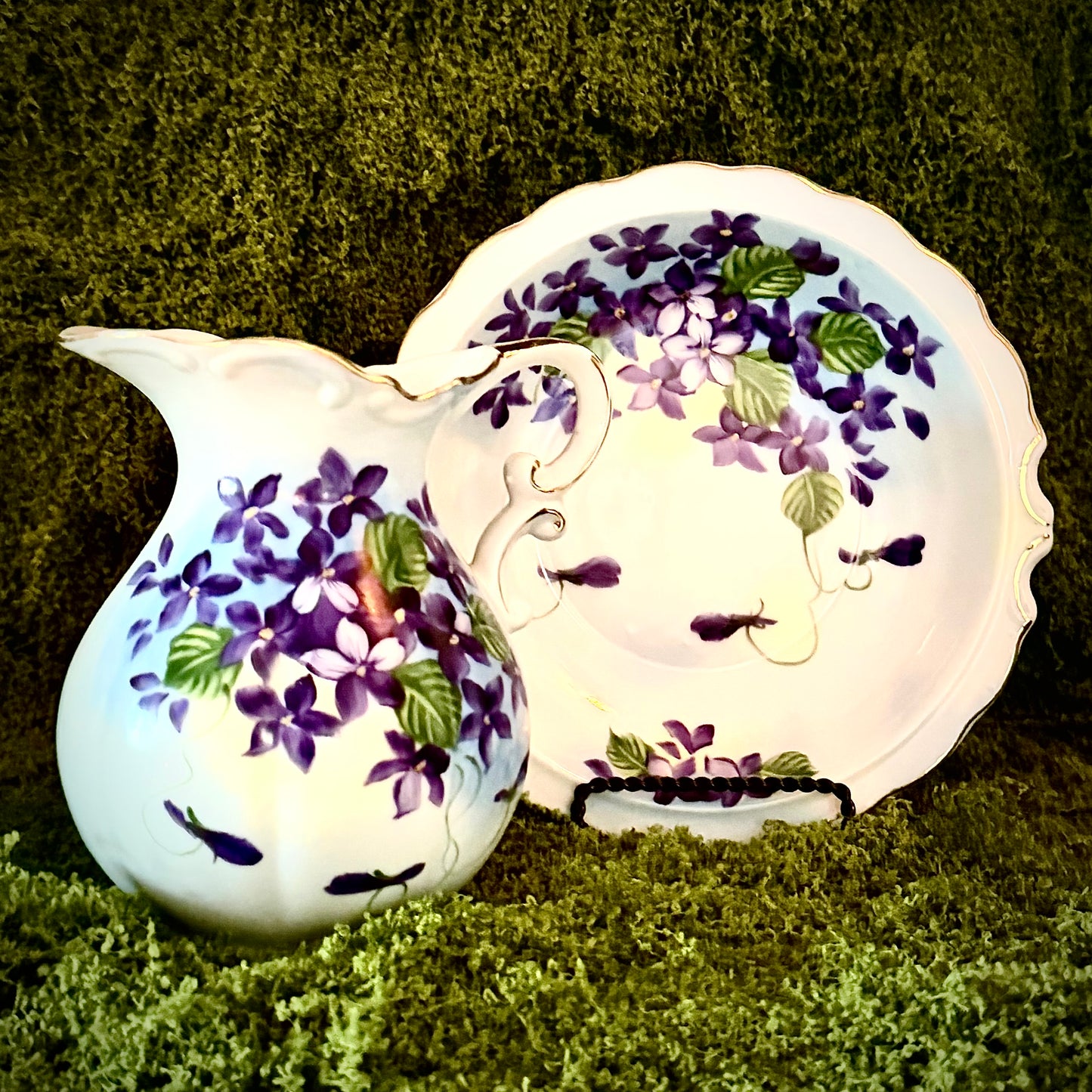 SWEET VIOLET
