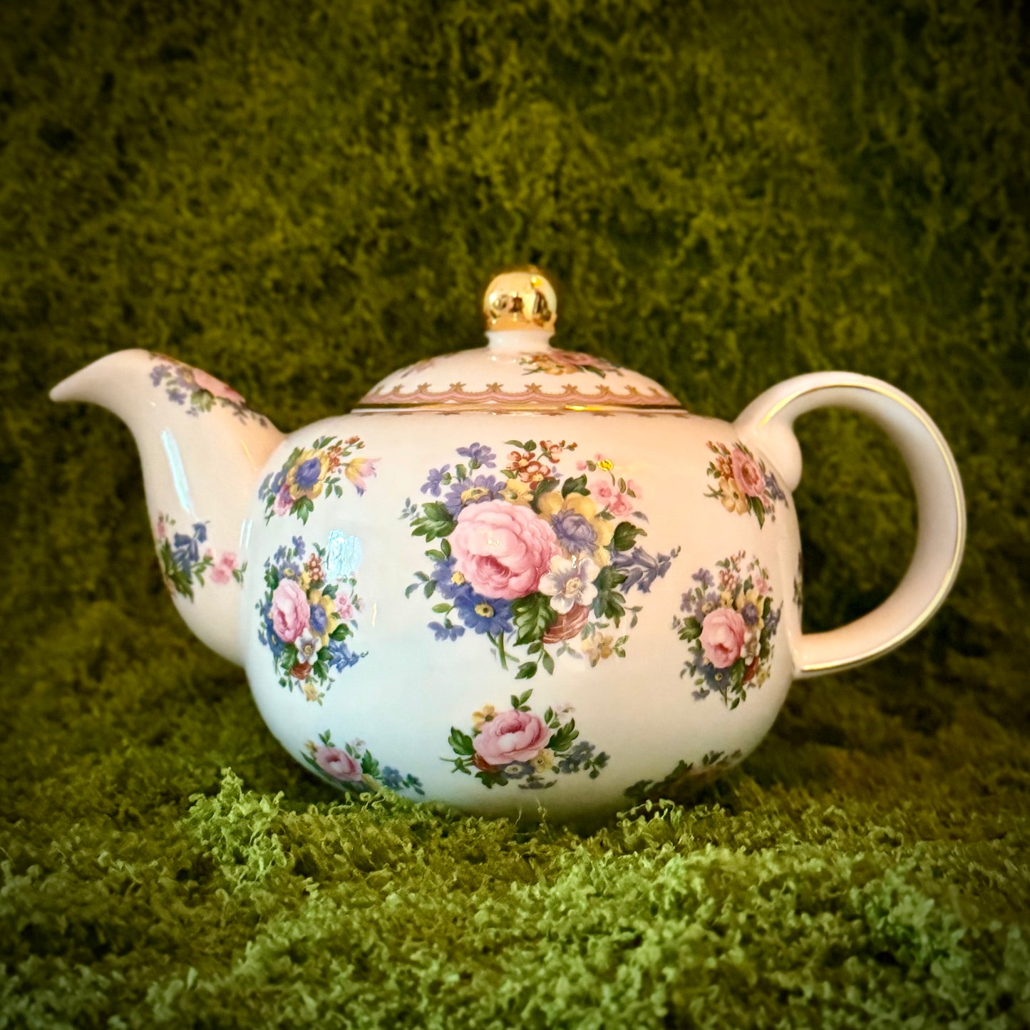 LADY CARLYLE by Royal Albert